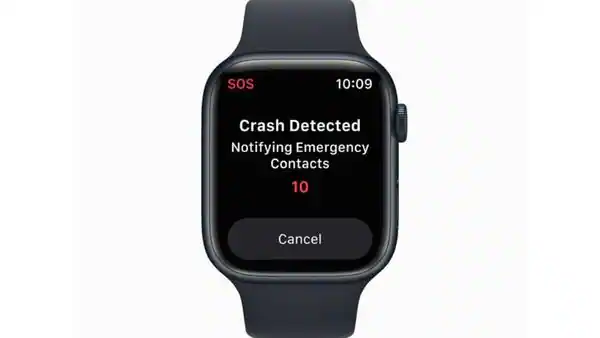 Rajkotupdates.news:apple-watch-8-series-saved-a-mans-life-in-the-us-after-a-car-accident